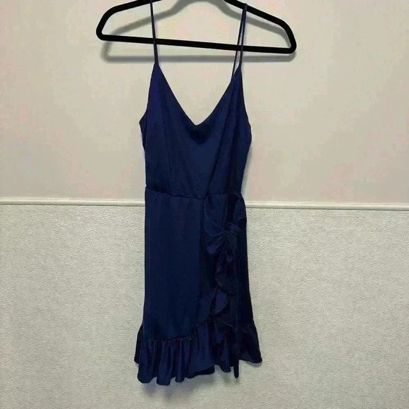 Altar'd State Dresses & Skirts - Alter’d State Blue Spaghetti Strap Wrap Style Dress Size M